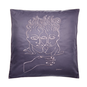 Housse de coussin brodé 